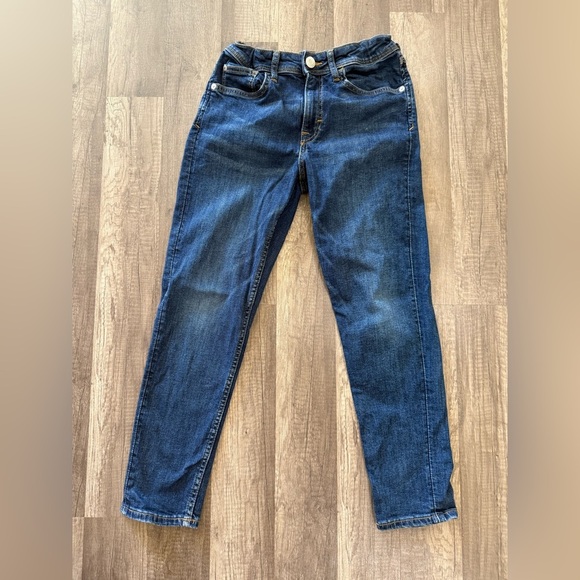 Bundle of boy h&m jeans and cotton on kids - Picture 15 of 15